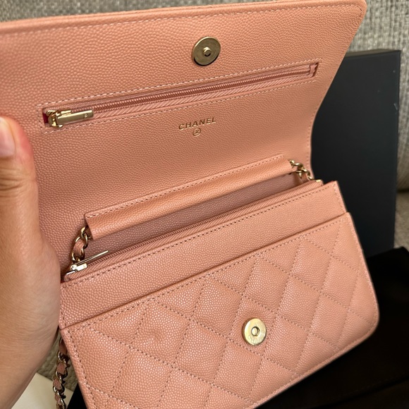Brand New CHANEL 23P Beige Caviar GHW CC Wallet On Chain WOC with Receipt - Picture 14 of 14